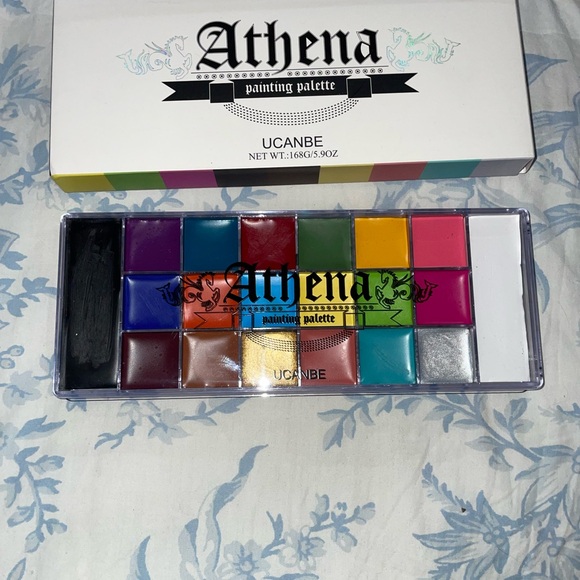 Bundle of Face Painting Sets and 2 sets of Brushes with 3 Paint Sticks - Picture 13 of 16